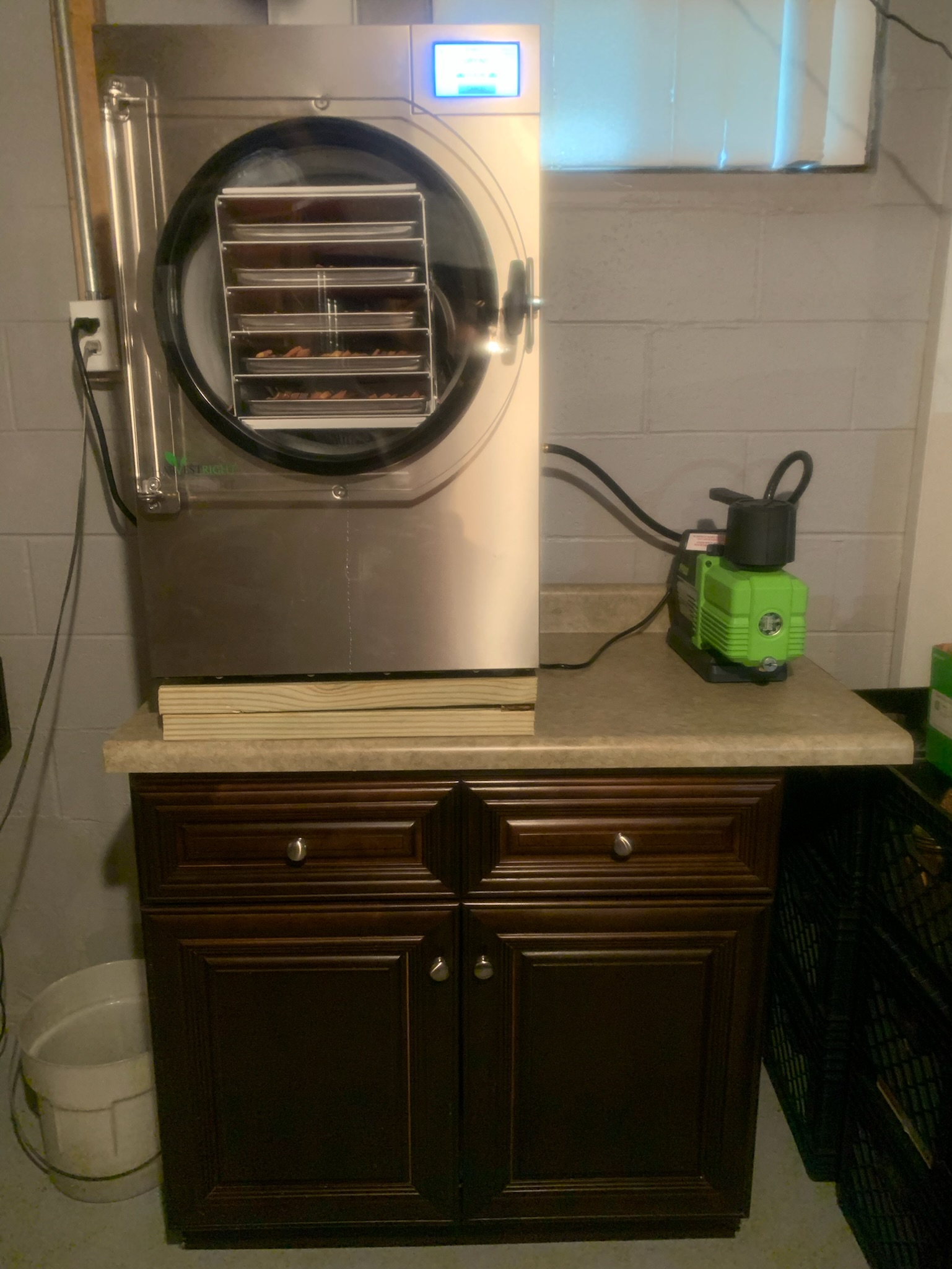 Freeze Dryer Running